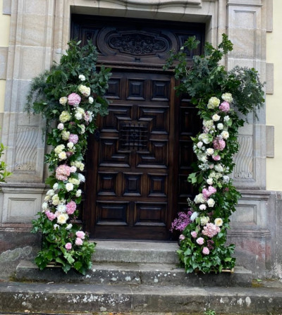 Decoración de la ceremonia - Floristería Lore Bai Loradenda