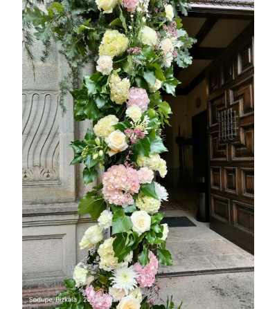 Decoración de la ceremonia - Floristería Lore Bai Loradenda