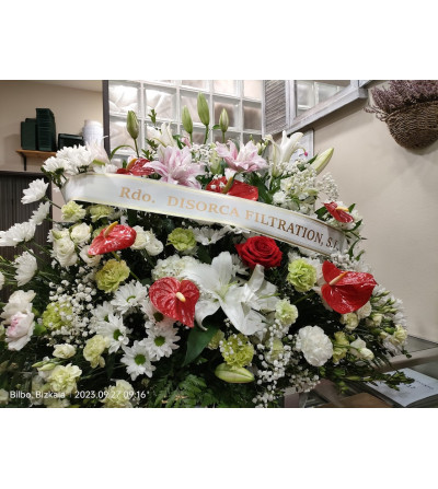 Centros y arreglos funerarios